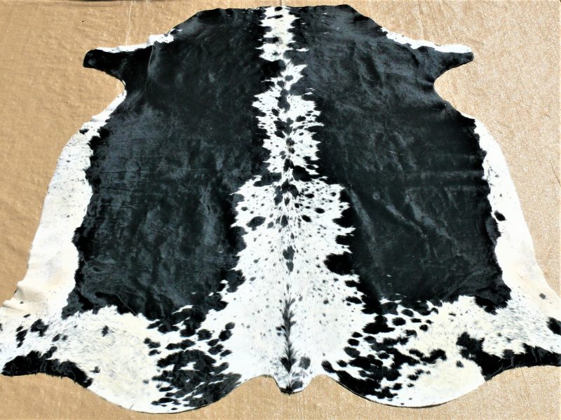 Nguni - BlW 35 (a) 198x175 (R3 500)