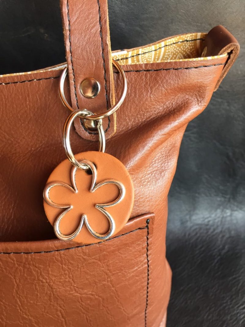 Mini 'KYLY' style shopper handbag R850 (b)